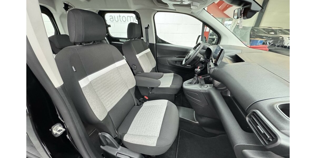 Citroen Berlingo 110 Puretech Plus M Winterpaket Carplay 16.600 km 21.880 &euro; Lich 35423