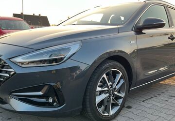 Hyundai i30 28.000 km 17.500 &euro; Herne 44653