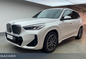 BMW iX1 10.961 km 42.990 &euro; Augsburg 86167