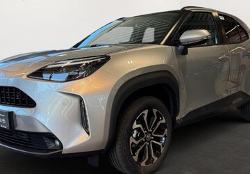 Toyota Yaris Cross 2.500 km 30.590 &euro; Überlingen 88662