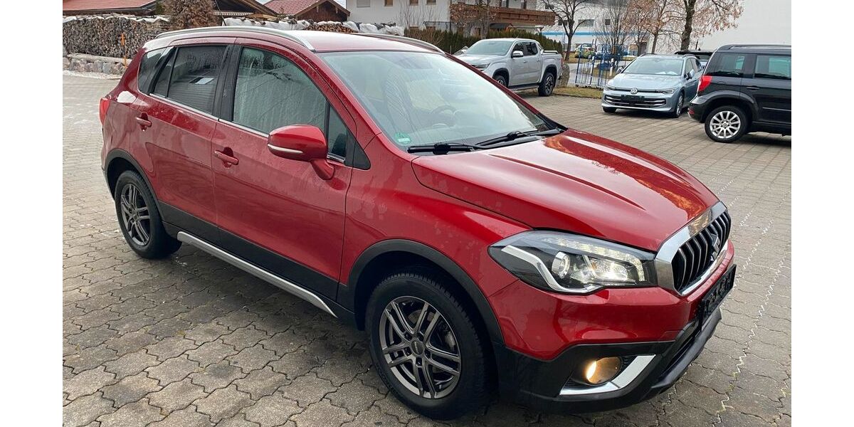 Suzuki (SX4) S-Cross 43.898 km 19.900 &euro; Bischofswiesen 83483