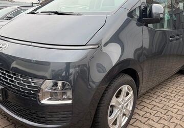 Hyundai STARIA 11.900 km 36.894 &euro; Oppenheim 55276