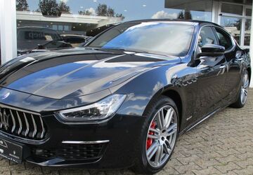 Maserati Ghibli 47.500 km 38.950 &euro; Schwerte 58239