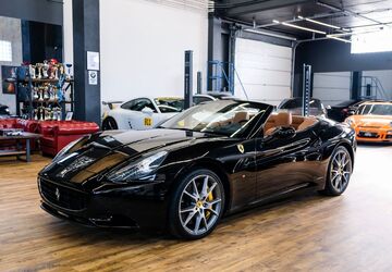 Ferrari California 79.900 km 114.900 &euro; Gdańsk 