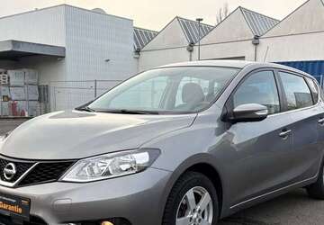 Nissan Pulsar 82.000 km 7.900 &euro; Frankfurt am Main 60386