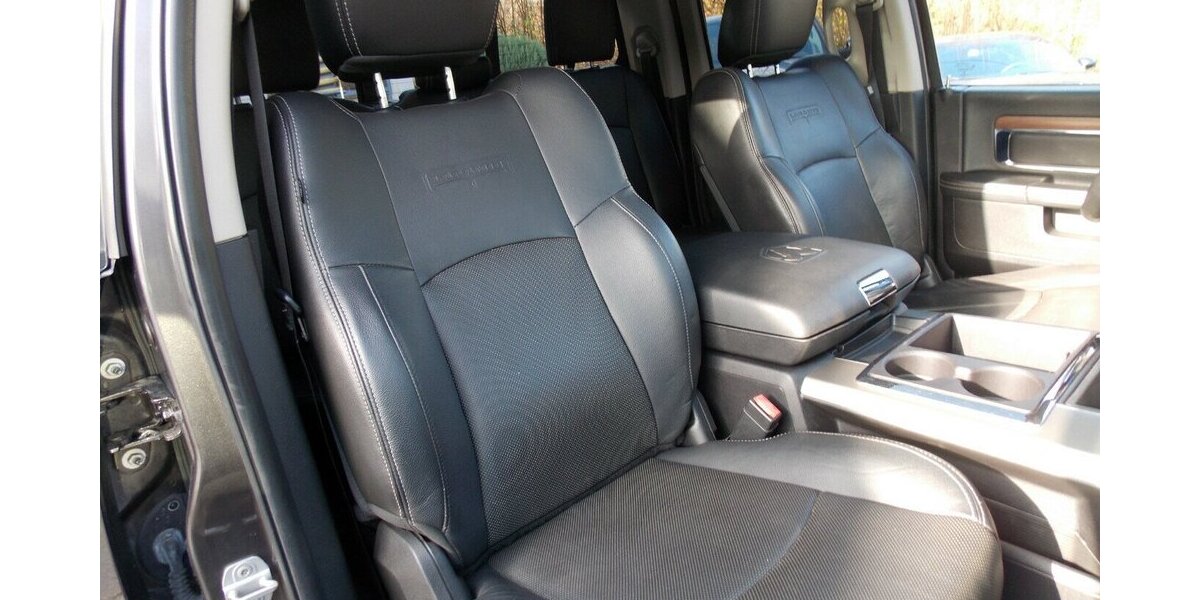 Dodge RAM 1500 5,7 Hemi Laramie UNFALLFREI 107.400 km 31.999 &euro; Rudolstadt 07407