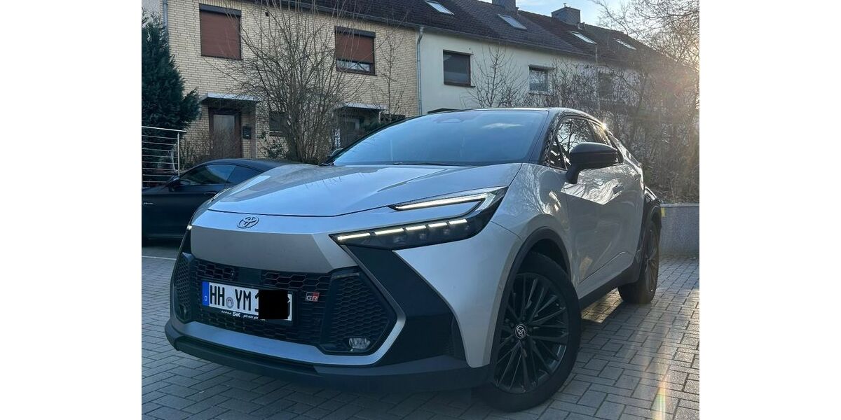 Toyota C-HR 65.000 km 38.000 &euro; Hamburg 21149