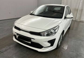 Kia Rio 54.045 km 15.590 &euro; Bretten 75015