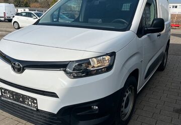 Toyota Proace City 93.954 km 12.100 &euro; Neu-Ulm 89231