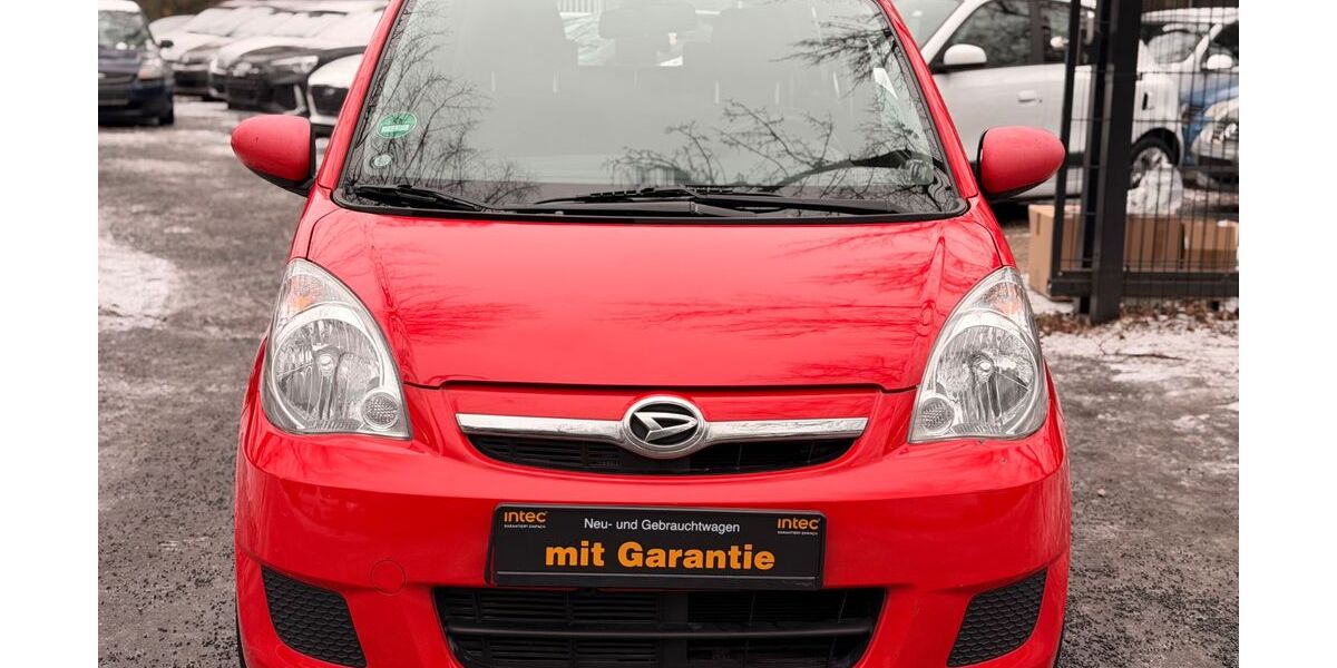 Daihatsu Cuore 79.000 km 2.499 &euro; Berlin 12347