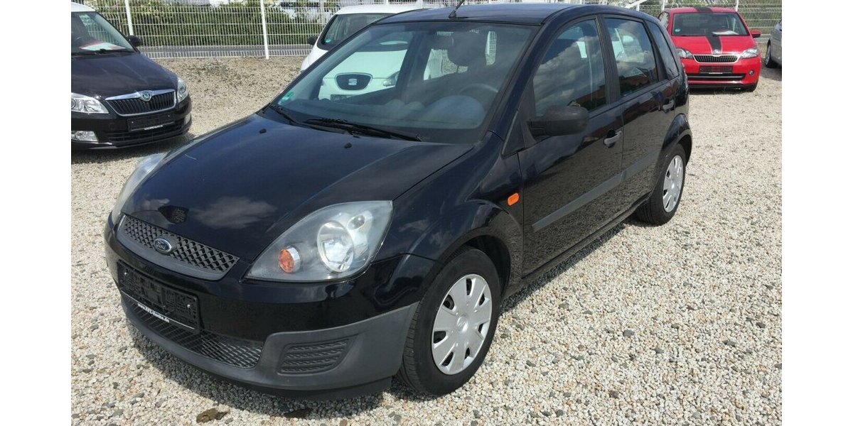 Ford Fiesta Ambiente,4 Türig,Tüv Neu! 136.000 km 2.990 &euro; Himmelkron 95502
