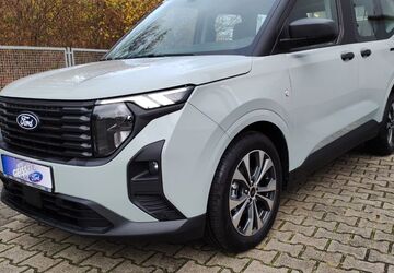 Ford Tourneo Courier 1.900 km 25.780 &euro; Dessau-Roßlau 06849