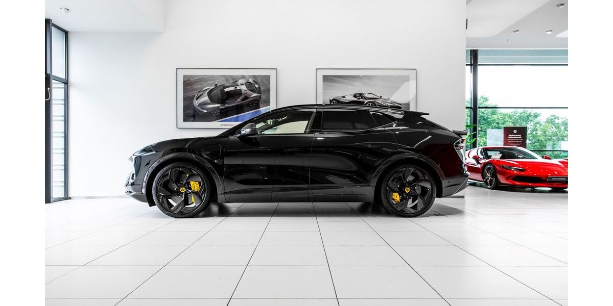 Lotus Eletre 35.000 km 107.500 &euro; Hengelo 