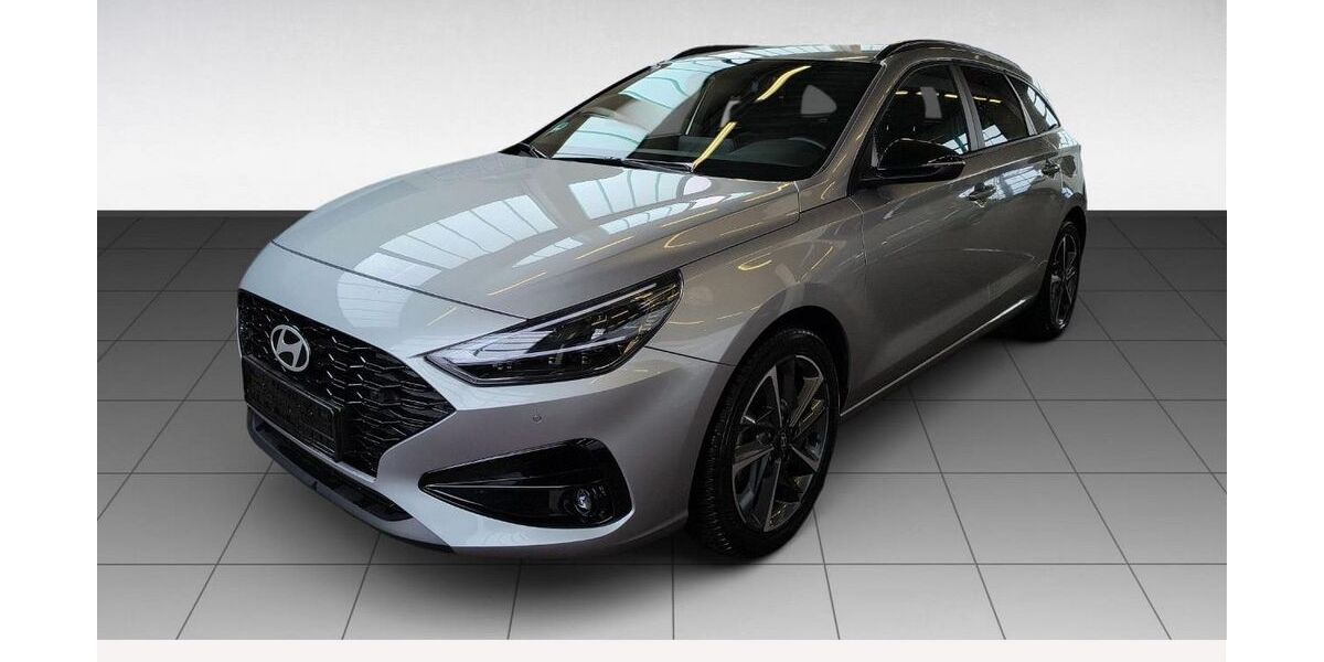 Hyundai i30 14.300 km 20.880 &euro; Quakenbrück 49610