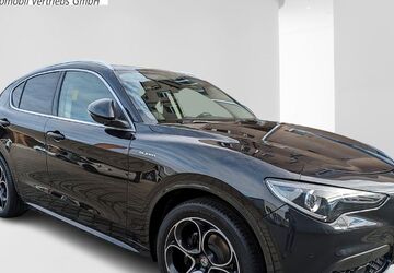 Alfa Romeo Stelvio 72.600 km 29.990 &euro; Plauen 08527