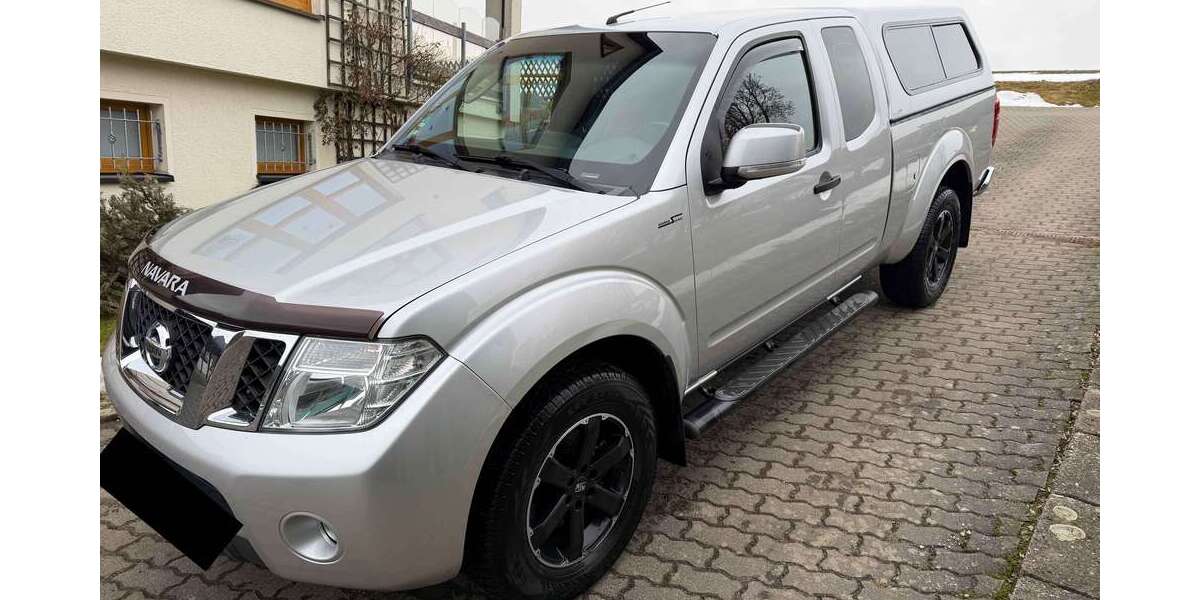 Nissan Navara 105.300 km 32.899 &euro; Elterlein 09481