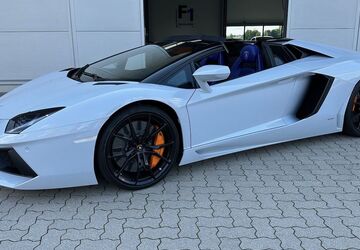 Lamborghini Aventador 5.000 km 379.000 &euro; Karlsdorf-Neuthard 76689