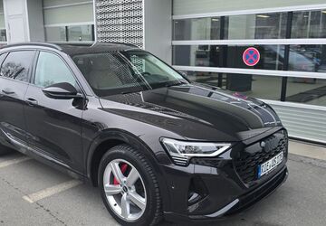 Audi Q8 e-tron 56.800 km 52.200 &euro; Riesa 01587