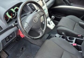 Toyota Corolla Verso 252.000 km 4.200 &euro; Mannheim 68219