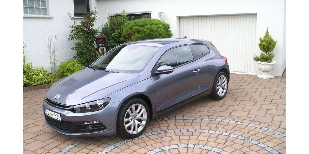 VW Scirocco 48.500 km 9.700 &euro; Windhagen 53578