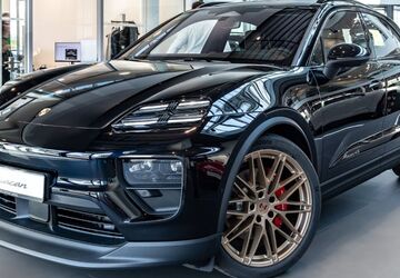 Porsche Macan 7.900 km 106.800 &euro; Leipzig 04356