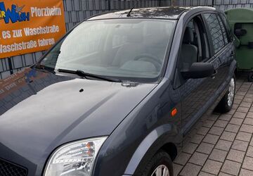 Ford Fusion 154.000 km 2.600 &euro; Pforzheim 75175