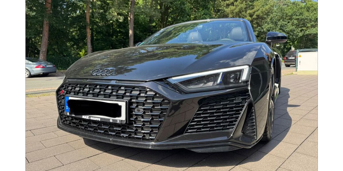 Audi R8 10.728 km 162.999 &euro; Paderborn 33104
