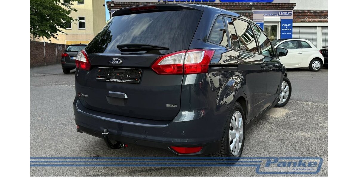 Ford Grand C-Max Trend 7-Sitze Xenon 1.Hand 128.580 km 7.300 &euro; Berlin 13187