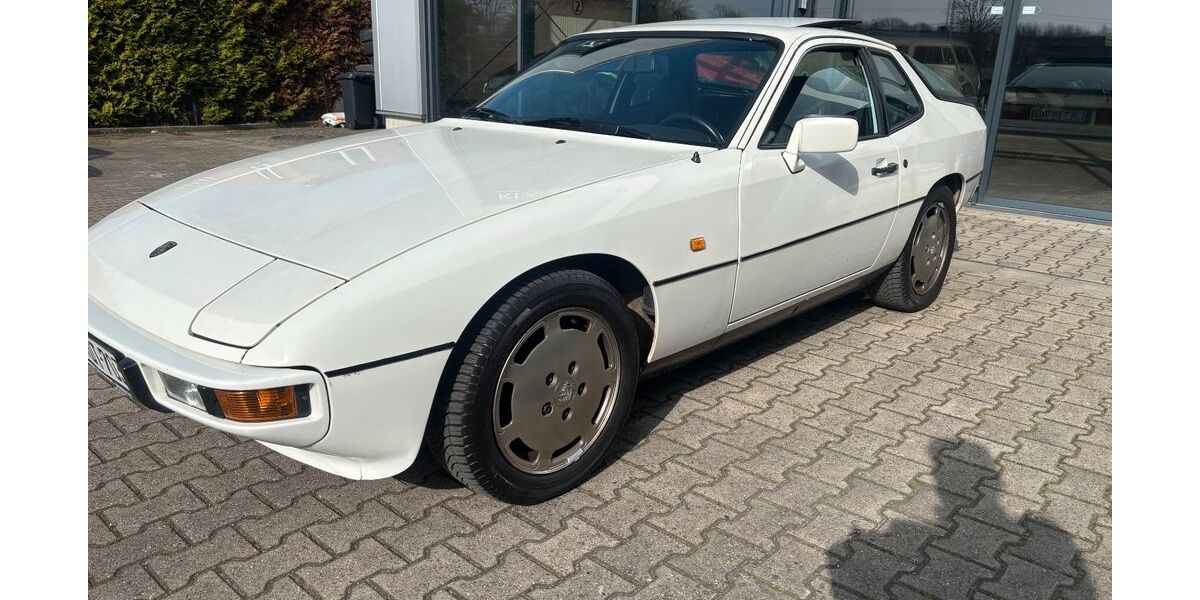 Porsche 924 179.000 km 15.900 &euro; Münster 48165