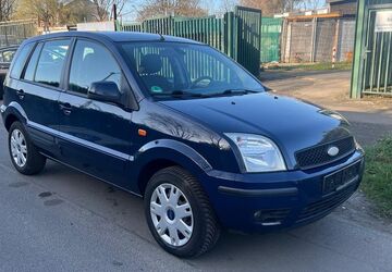 Ford Fusion 84.000 km 3.900 &euro; Köln 50739