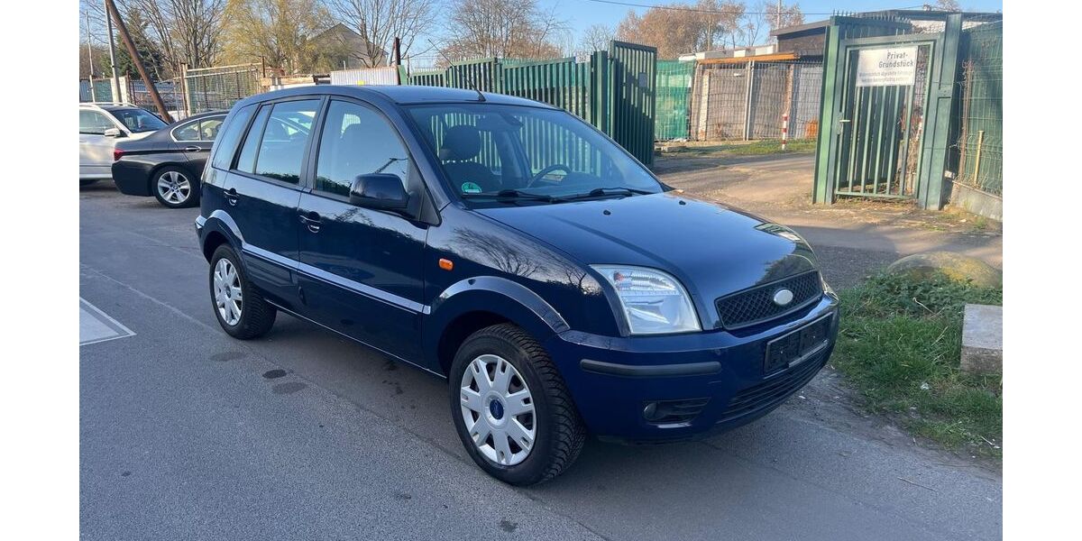 Ford Fusion 84.000 km 3.900 &euro; Köln 50739