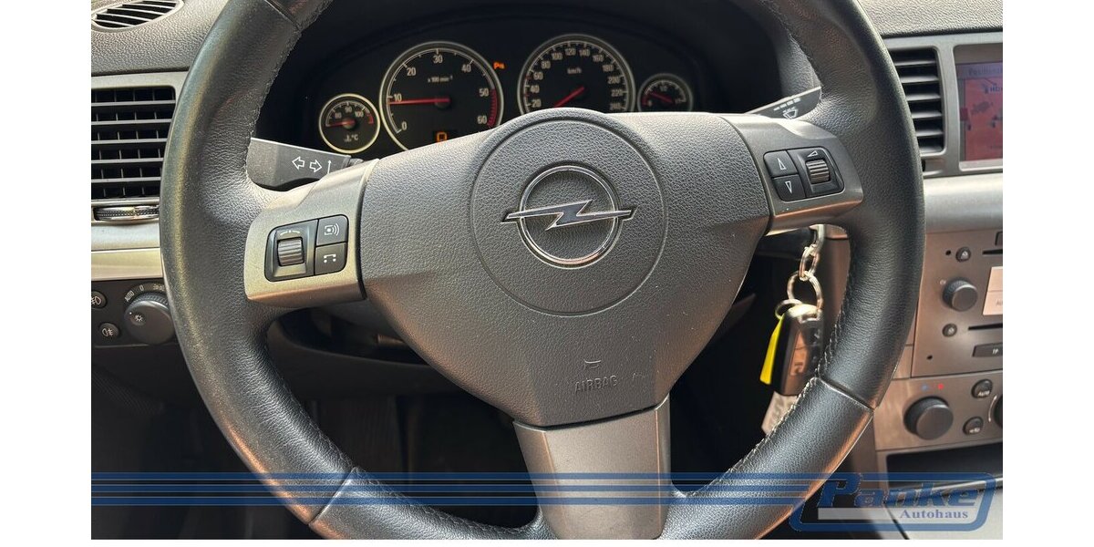 Opel Vectra Edition*Automatik*Xenon*Navi*TÜV09/26* 239.132 km 2.800 &euro; Berlin 13187