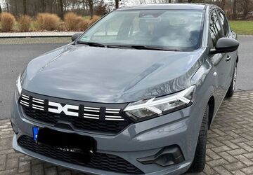 Dacia Sandero 5.500 km 13.900 &euro; Neuenkirchen 49586