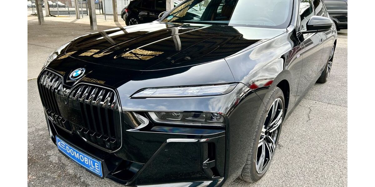 BMW i7 33.000 km 99.950 &euro; Frankfurt/Main 60386