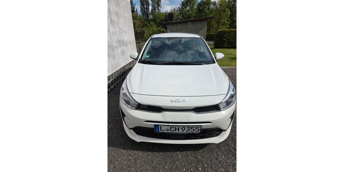 Kia Rio 6.300 km 14.000 &euro; Taucha 04425