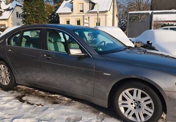 BMW 745 260.000 km 6.990 &euro; Minden 32425