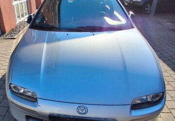 Mazda 323 222.000 km 950 &euro; Ulm 89077