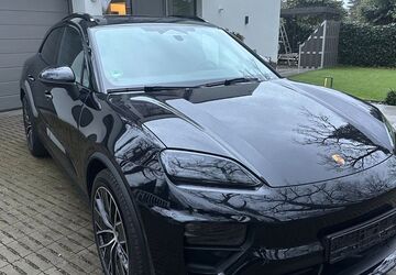 Porsche Macan 23.457 km 75.900 &euro; Bremen 28207