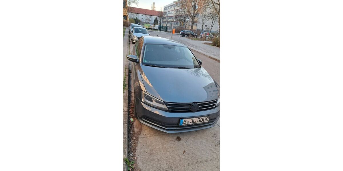 VW Jetta 118.000 km 9.300 &euro; Berlin 10365