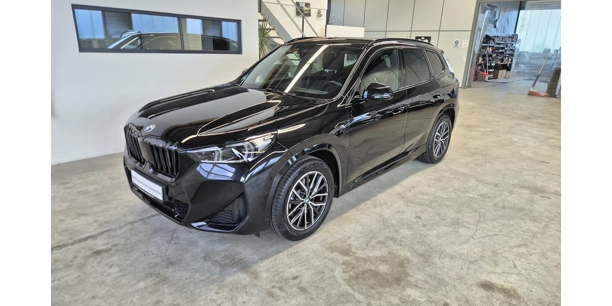 BMW X1 23 d xDrive M Sport 4,99% eff. Jahreszins 17.900 km 44.440 &euro; Eislingen 73054