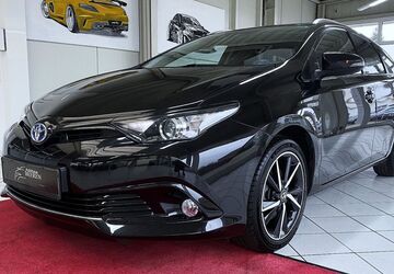 Toyota Auris 119.160 km 13.990 &euro; Rathenow 14712