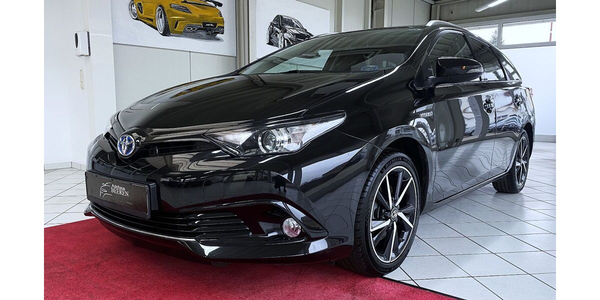 Toyota Auris 119.160 km 13.990 &euro; Rathenow 14712