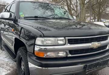 Chevrolet Tahoe 145.000 km 11.900 &euro; Berlin 12109