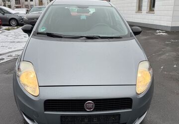 Fiat Grande Punto 117.000 km 3.900 &euro; Münchberg 95213