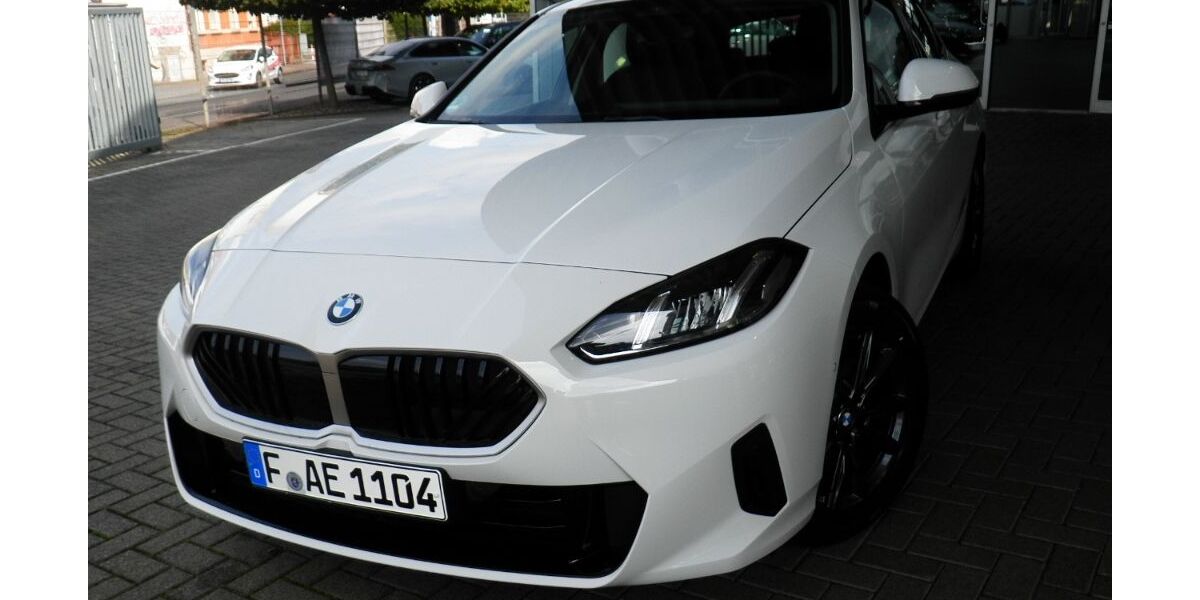 BMW 116 6.925 km 25.150 &euro; Frankfurt am Main 60435