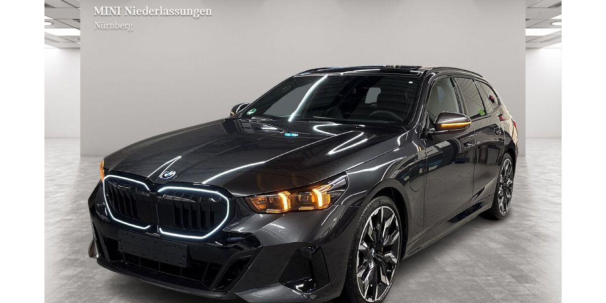 BMW 550 11.651 km 88.195 &euro; Nürnberg 90441