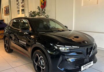 Alfa Romeo Junior 6.200 km 33.925 &euro; Dresden 01109