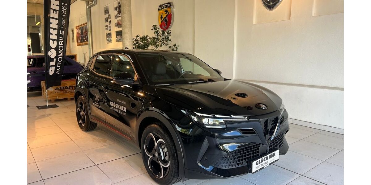 Alfa Romeo Junior 6.200 km 33.925 &euro; Dresden 01109