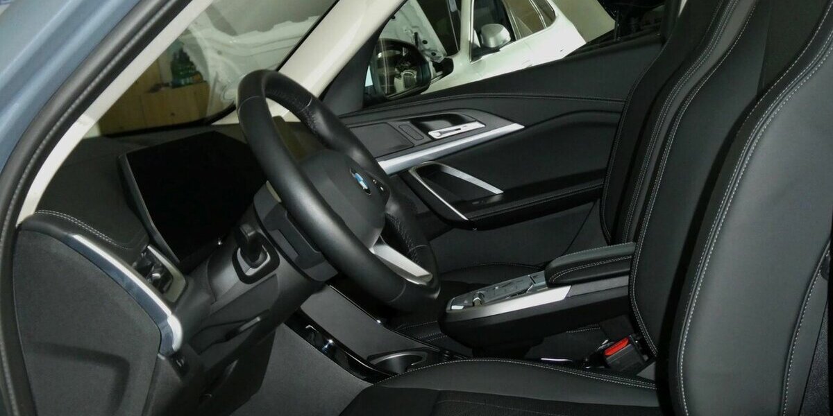 BMW X1 23d xDrive x-Line AHK,360°,HUD NP: 66.560 22.100 km 42.590 &euro; Landshut 84030