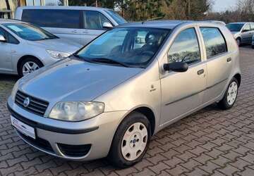 Fiat Punto 145.500 km 2.450 &euro; Surwold 26903